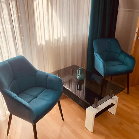 Kiara Haza * Debrecen